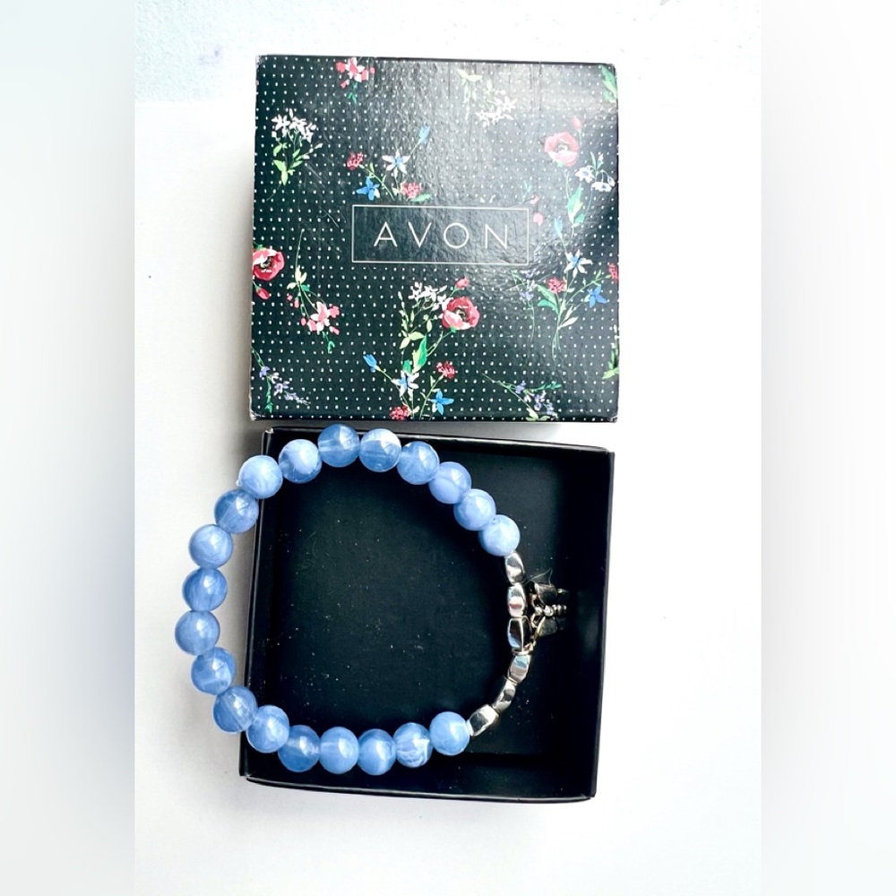 Avon Garden Charm Stretch Bracelet Butterfly